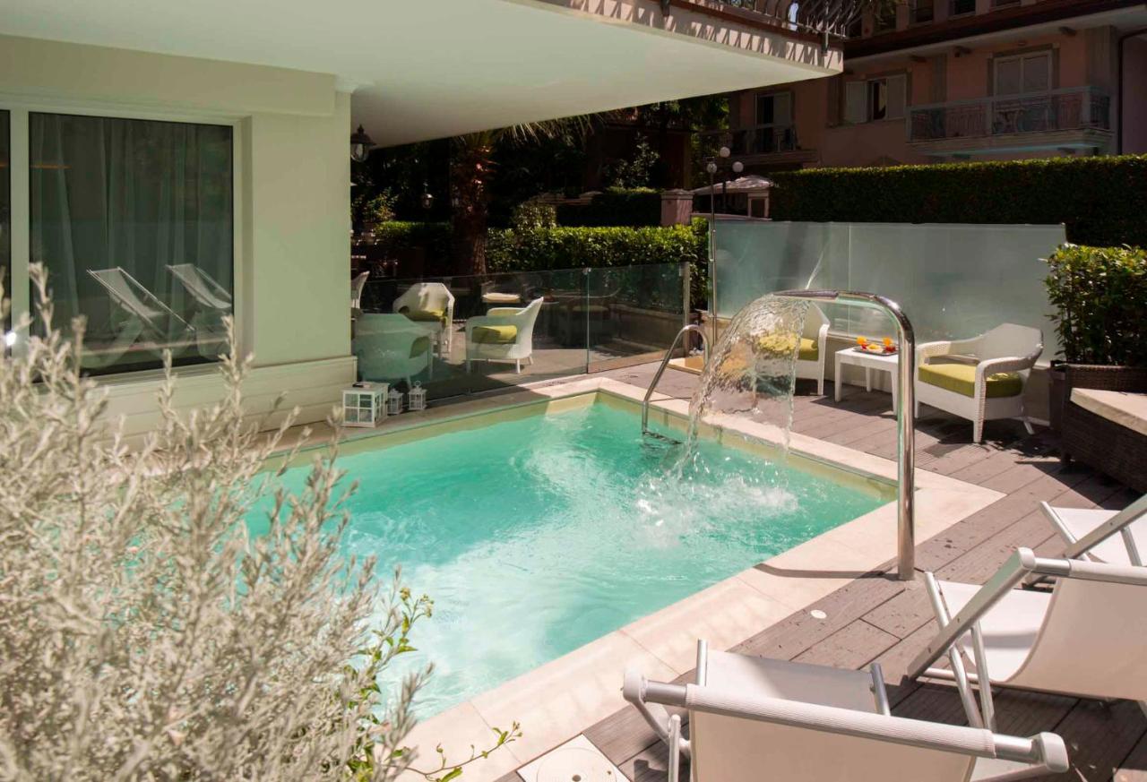 Atlas Hotel Riccione Kültér fotó