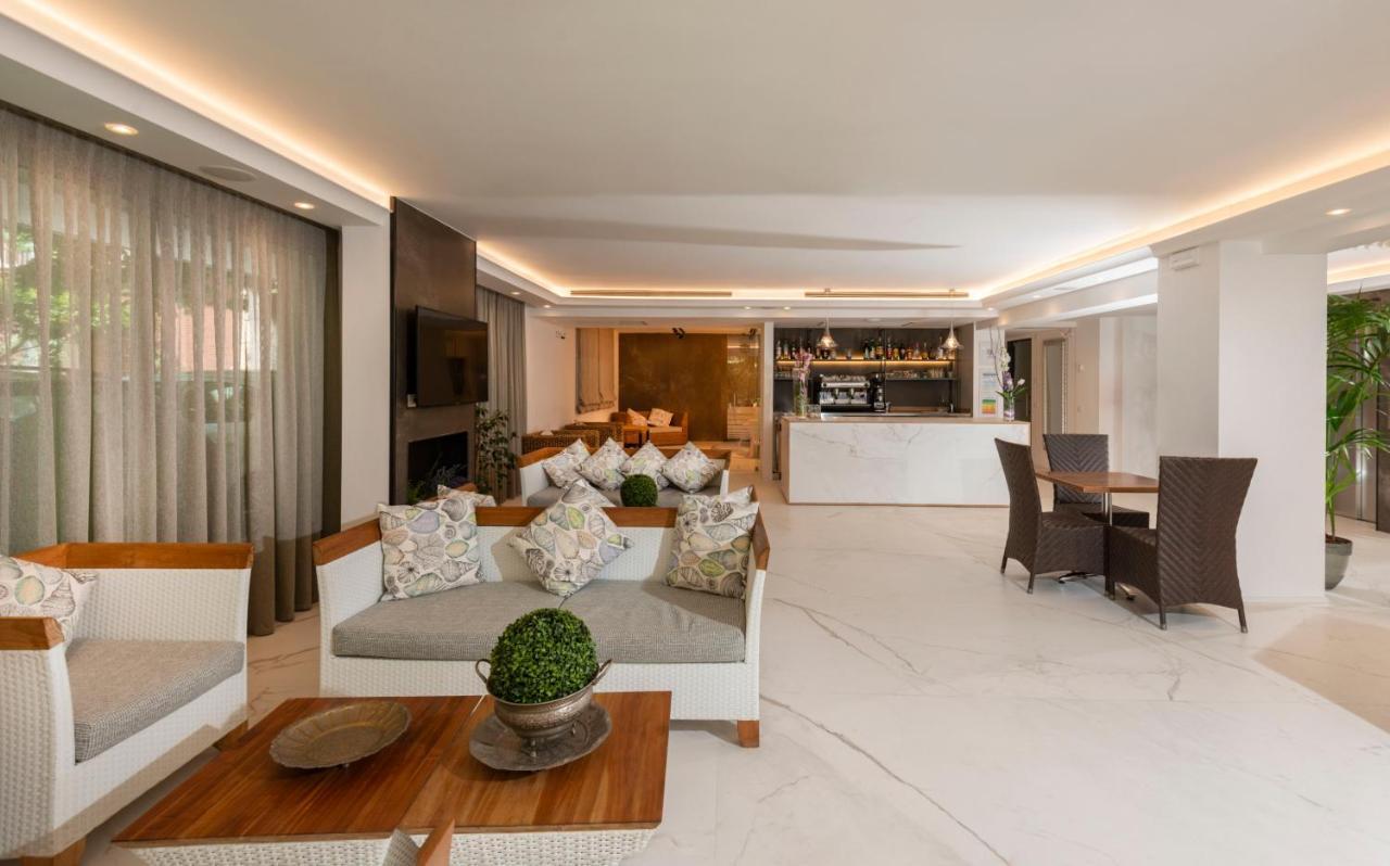 Atlas Hotel Riccione Kültér fotó