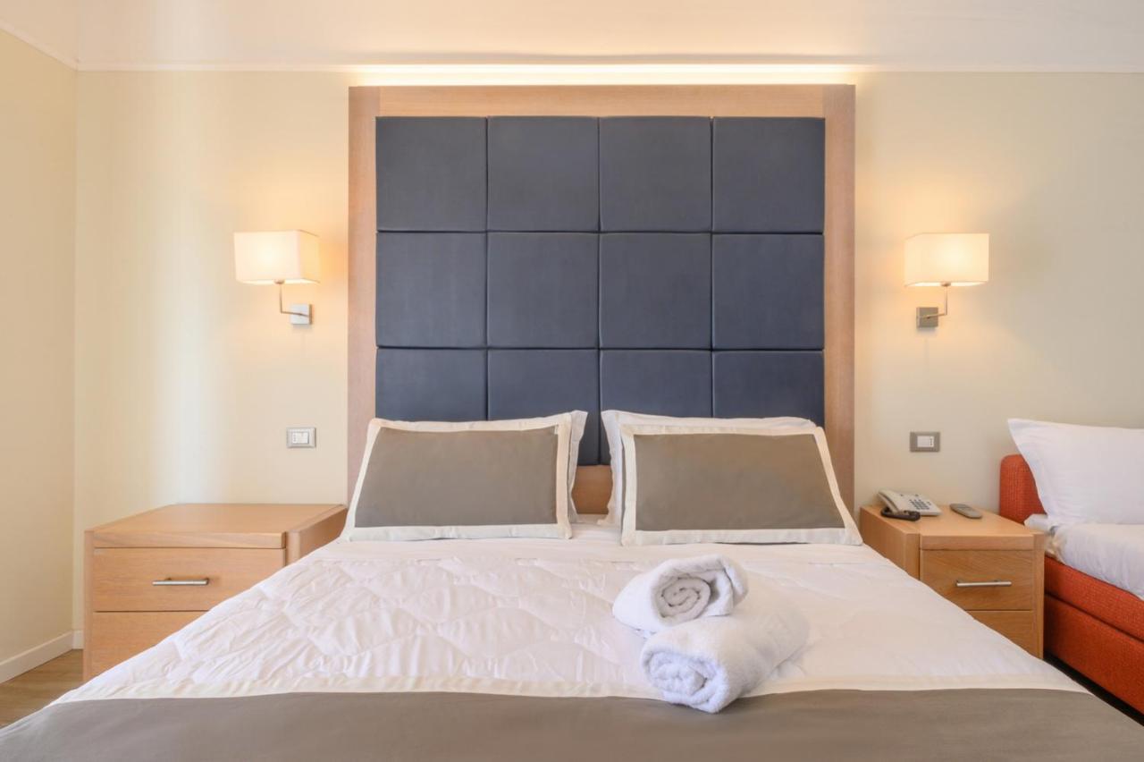 Atlas Hotel Riccione Kültér fotó