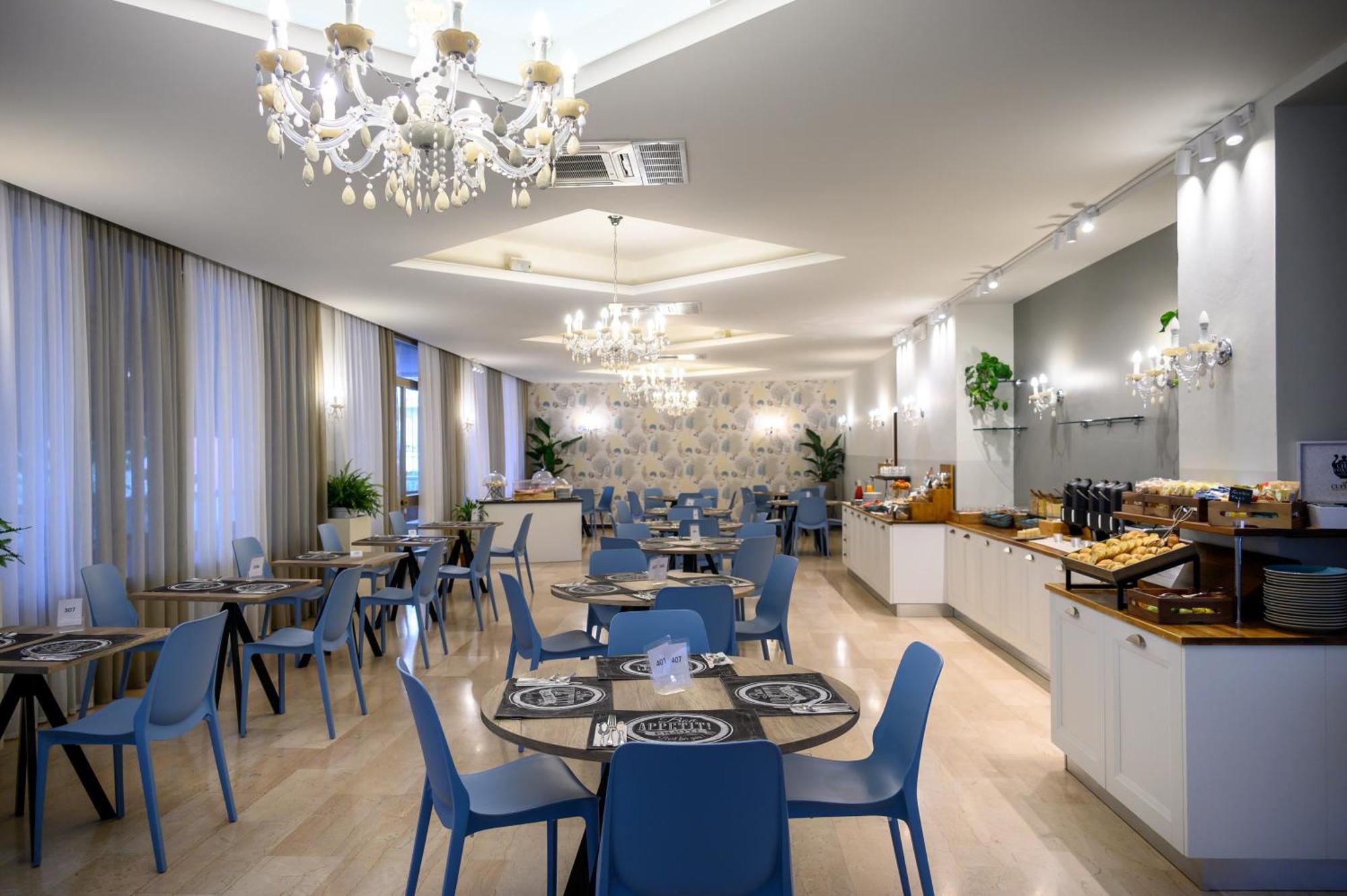 Atlas Hotel Riccione Kültér fotó