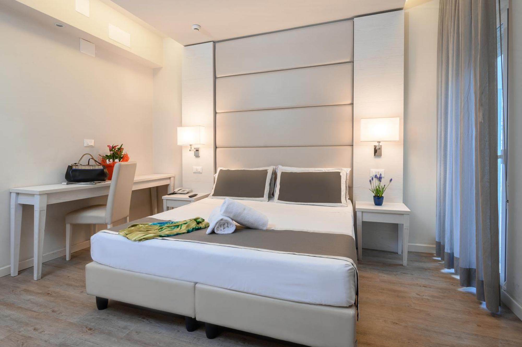 Atlas Hotel Riccione Kültér fotó